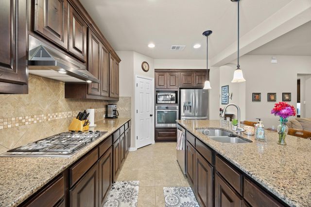 2520 Thunder Horse, Leander, TX 78641