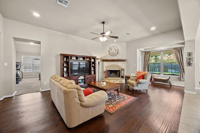 2520 Thunder Horse, Leander, TX 78641
