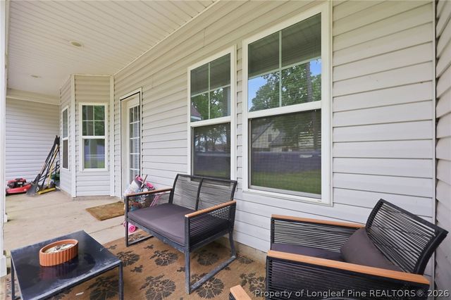 277 B and B Loop Road, Raeford, NC 28376