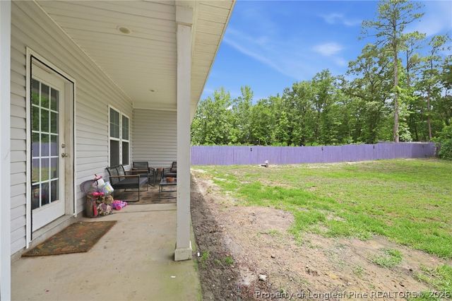 277 B and B Loop Road, Raeford, NC 28376