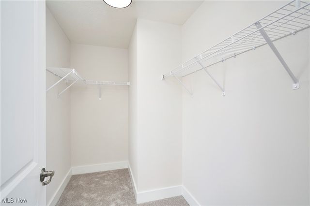 600 Mull Avenue 10, Akron, OH 44313