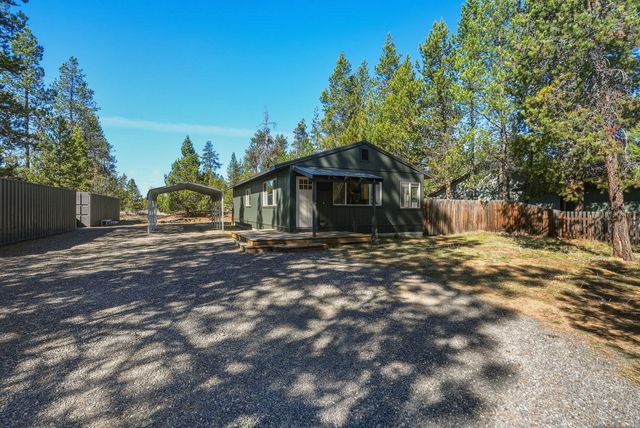 55601 Swan Road, Bend, OR 97707