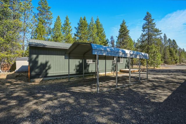 55601 Swan Road, Bend, OR 97707