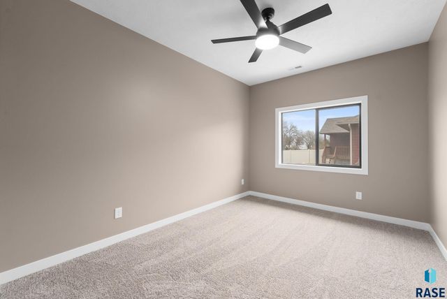 704 N Clark St Street, Lennox, SD 57039