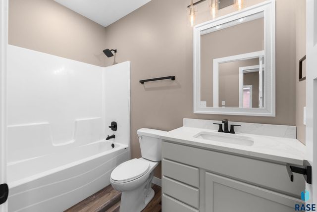 704 N Clark St Street, Lennox, SD 57039