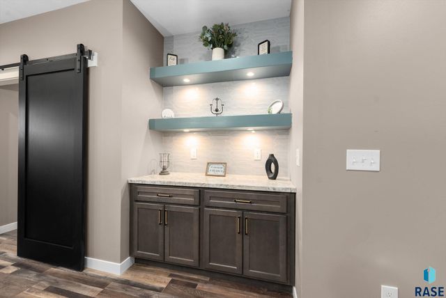 704 N Clark St Street, Lennox, SD 57039