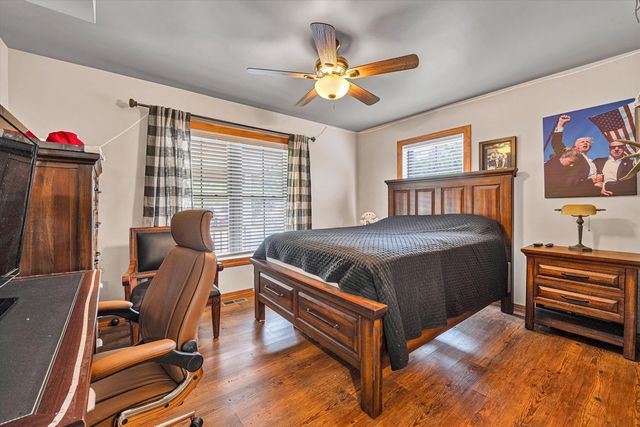 2866 Rucker RD, Moneta, VA 24121