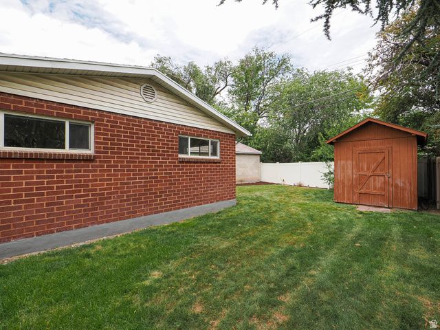1254 W DUPONT AVE, Salt Lake City, UT 84116