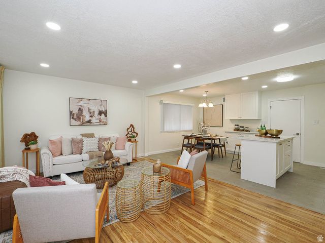 1254 W DUPONT AVE, Salt Lake City, UT 84116