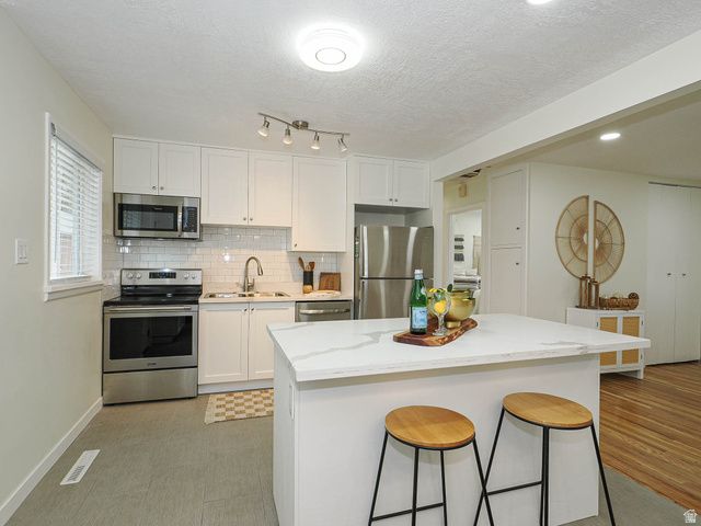 1254 W DUPONT AVE, Salt Lake City, UT 84116