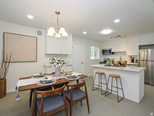 1254 W DUPONT AVE, Salt Lake City, UT 84116