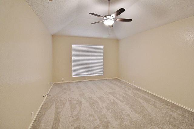 210 Ridgecrest Drive, Cedar Hill, TX 75104