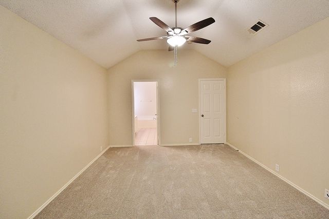 210 Ridgecrest Drive, Cedar Hill, TX 75104