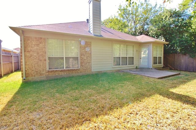 210 Ridgecrest Drive, Cedar Hill, TX 75104
