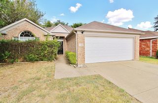 210 Ridgecrest Drive, Cedar Hill, TX 75104