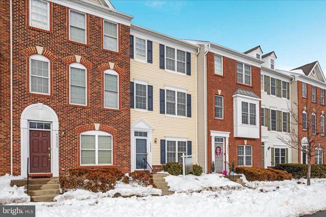 42824 NATIONS ST, Chantilly, VA 20152