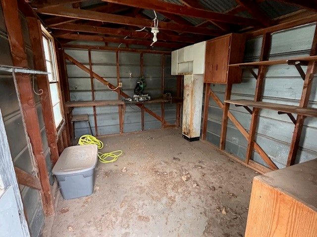 136 NW Avenue F, Hamlin, TX 79520