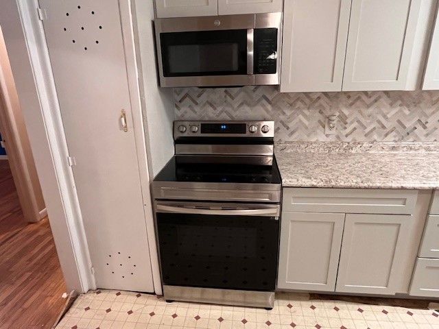 136 NW Avenue F, Hamlin, TX 79520