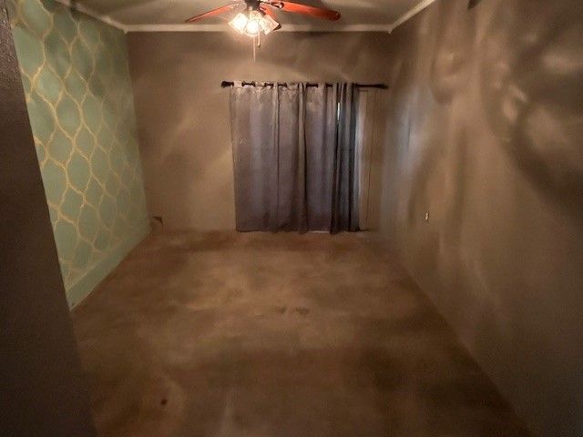 136 NW Avenue F, Hamlin, TX 79520