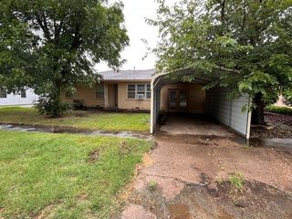 136 NW Avenue F, Hamlin, TX 79520