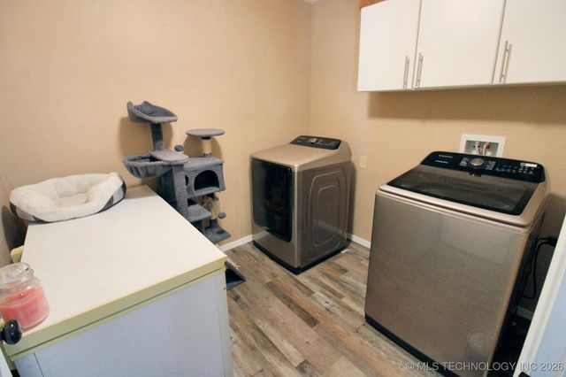 1518 E Hogner Street, Tahlequah, OK 74464