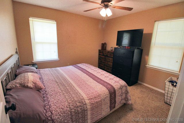 1518 E Hogner Street, Tahlequah, OK 74464