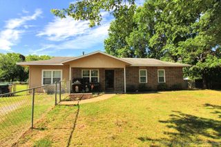 1518 E Hogner Street, Tahlequah, OK 74464