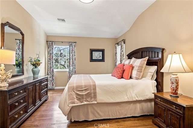 433 S Madison, Pasadena, CA 91101