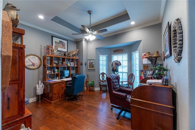 232 Anaqua Dr, Orange Grove, TX 78372