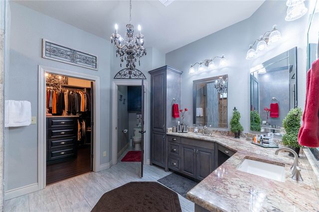 232 Anaqua Dr, Orange Grove, TX 78372