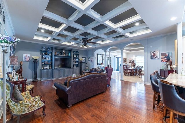 232 Anaqua Dr, Orange Grove, TX 78372