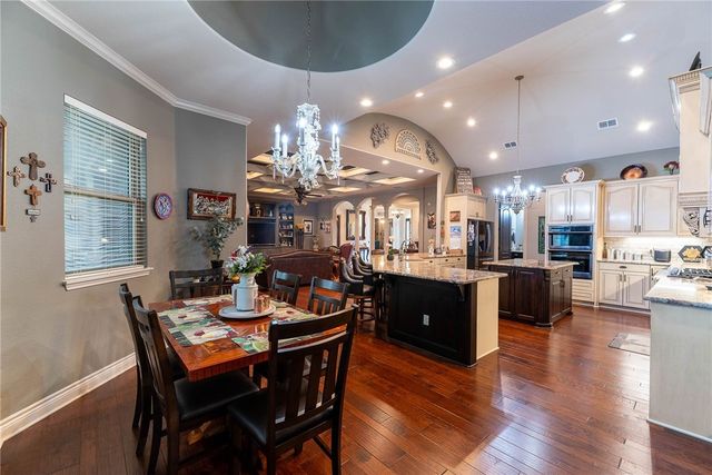 232 Anaqua Dr, Orange Grove, TX 78372