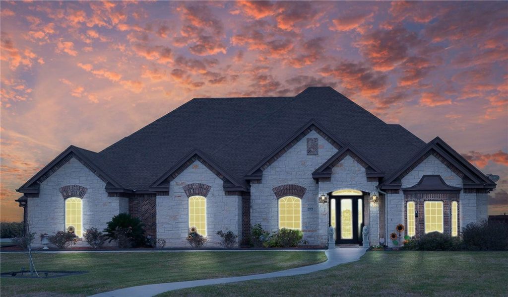 232 Anaqua Dr, Orange Grove, TX 78372