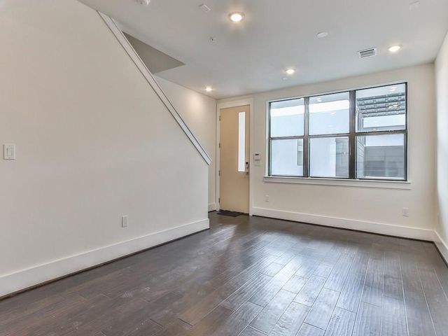 2401 Crawford Street A-213, Houston, TX 77004
