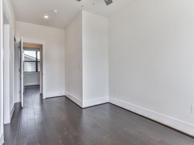 2401 Crawford Street A-213, Houston, TX 77004