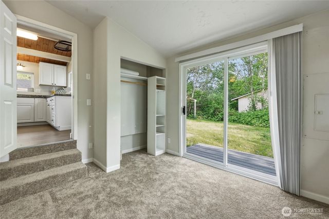 416 E 86th Street, Tacoma, WA 98445