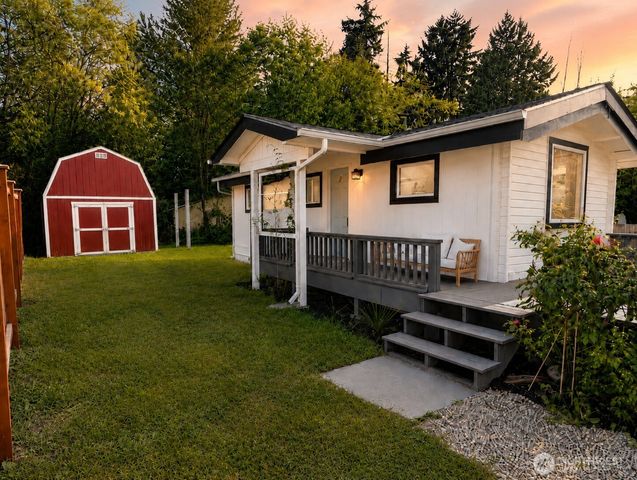 416 E 86th Street, Tacoma, WA 98445