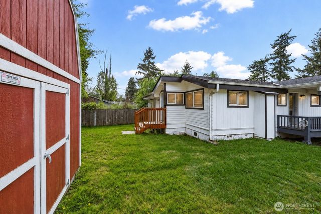 416 E 86th Street, Tacoma, WA 98445