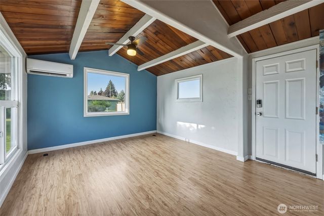 416 E 86th Street, Tacoma, WA 98445
