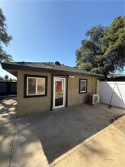 1147 Lemon, Monrovia, CA 91016
