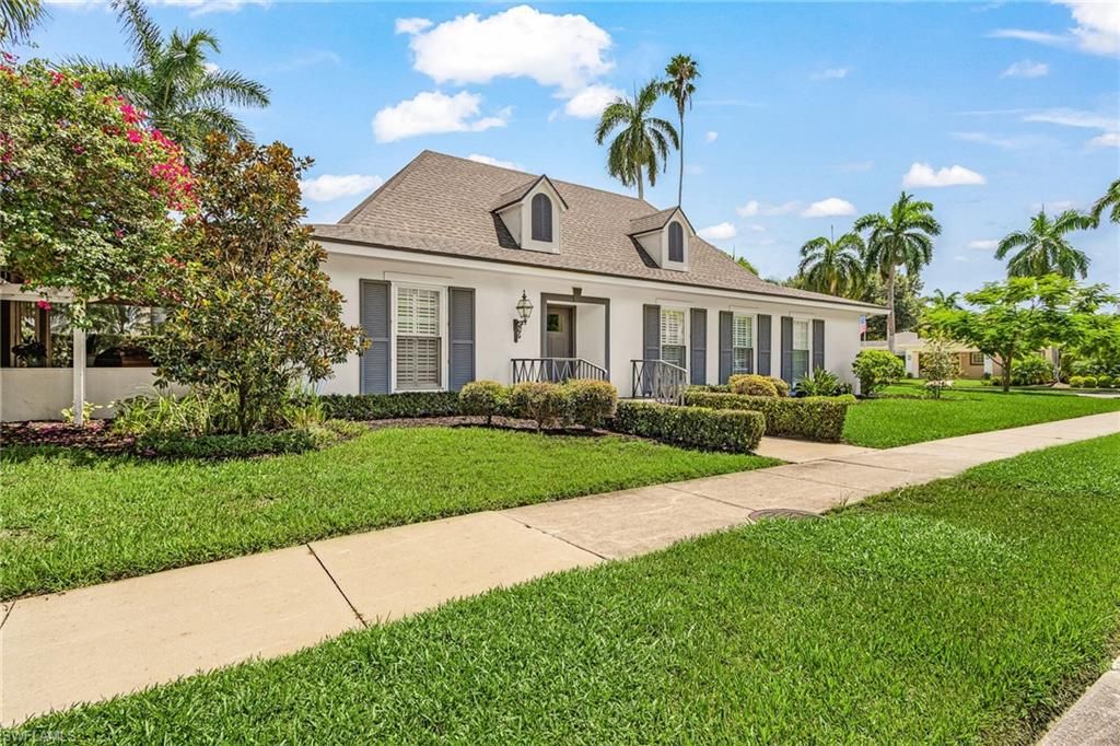 1207 Canterbury DR, FORT MYERS, FL 33901 — exterior