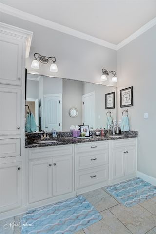 214 Roanoke Circle, Benton, LA 71006