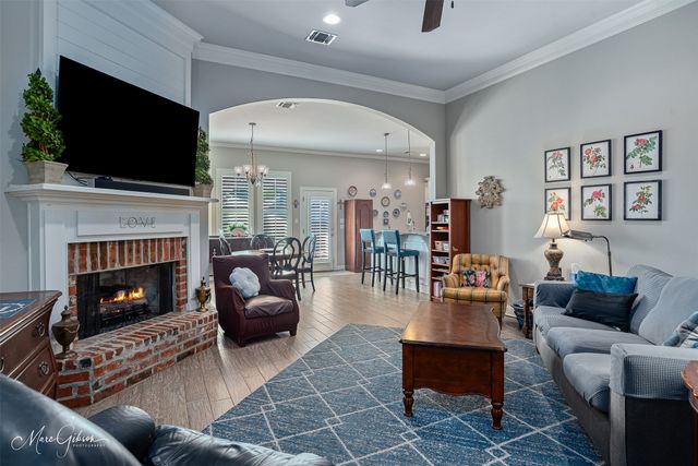 214 Roanoke Circle, Benton, LA 71006