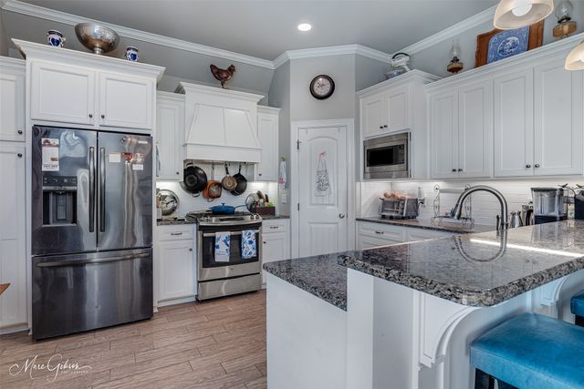 214 Roanoke Circle, Benton, LA 71006