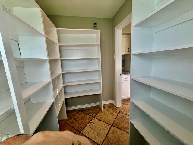 12421 Roy Road CR105, Brookside, TX 77581