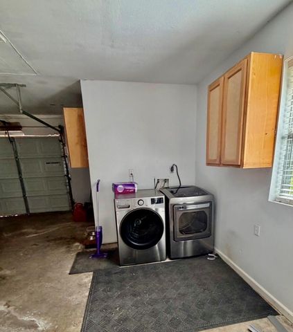 12421 Roy Road CR105, Brookside, TX 77581