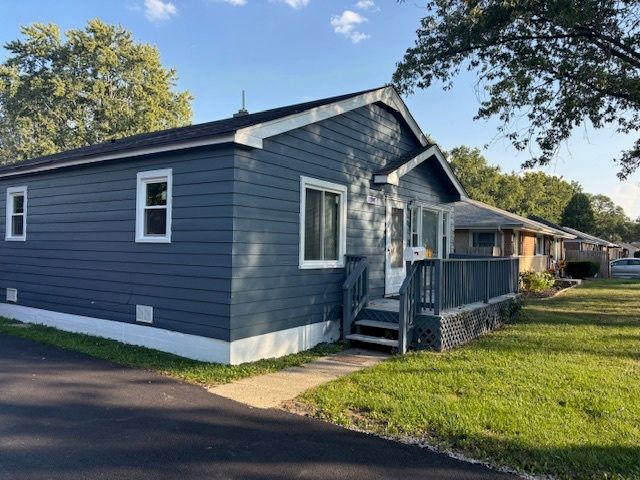 21945 Millard Avenue, Richton Park, IL 60471