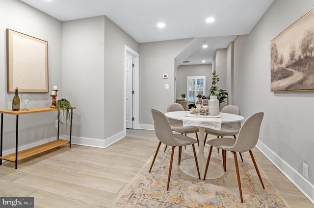 2318 GUILFORD AVE, Baltimore, MD 21218