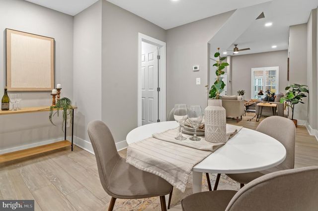 2318 GUILFORD AVE, Baltimore, MD 21218