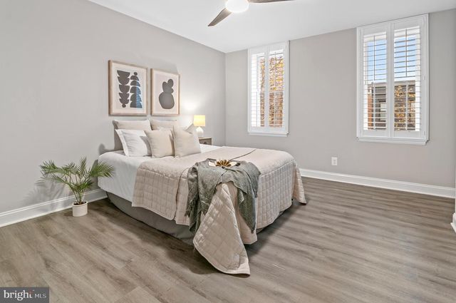 2318 GUILFORD AVE, Baltimore, MD 21218